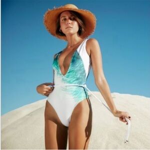 LA GOTTA V Plunge Tie Back One Piece Size Small White and Green Plunge Swimsuit